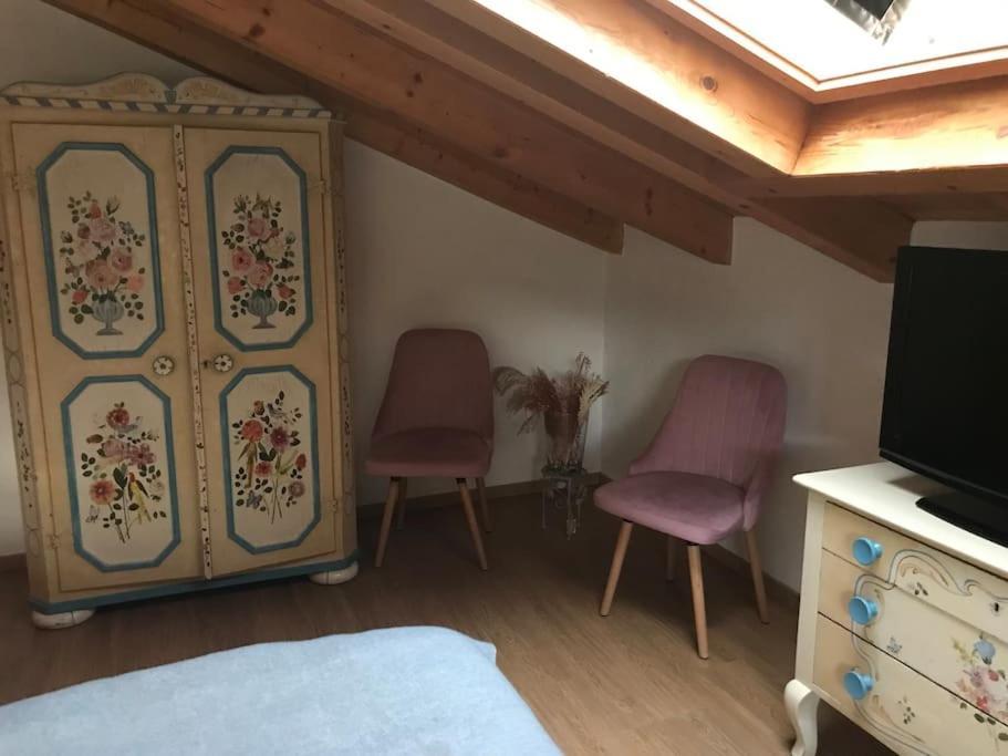 Ferienwohnung Seinerzeit - Kuschelige Dachwohnung Шенау-ам-Кенігсзе Екстер'єр фото